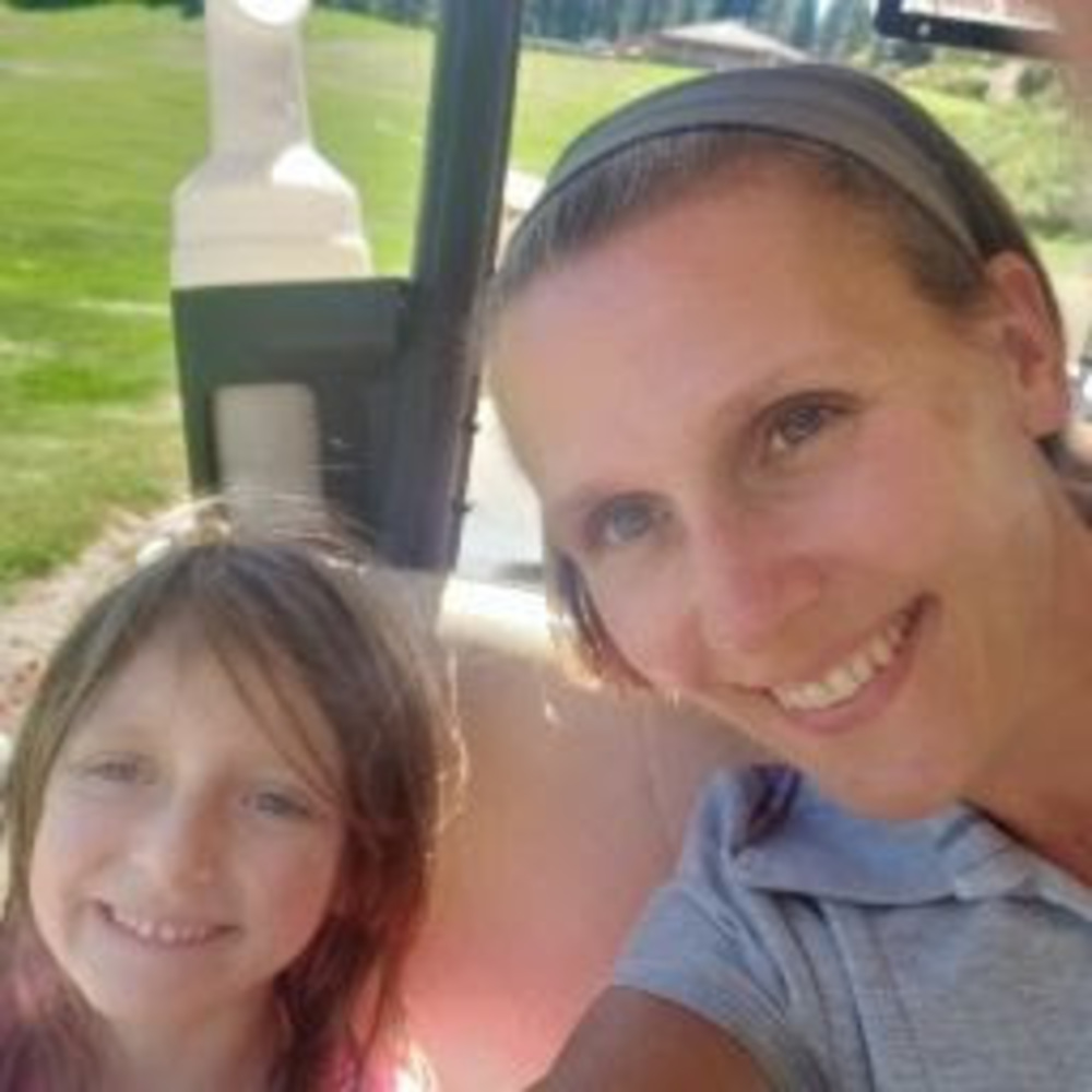 Meet your Posher, Jennifer